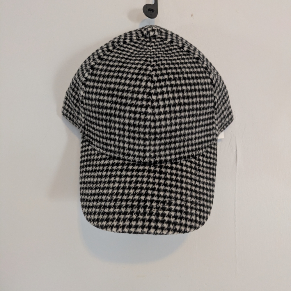 Banana Republic Houndstooth Cap